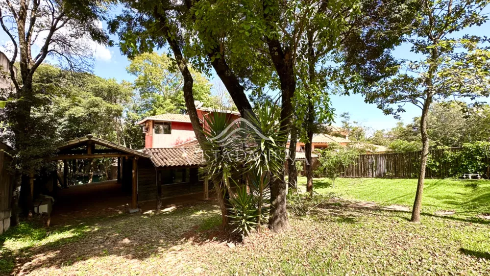 Casa de Condomínio à venda com 4 quartos, 1000m² - Foto 1