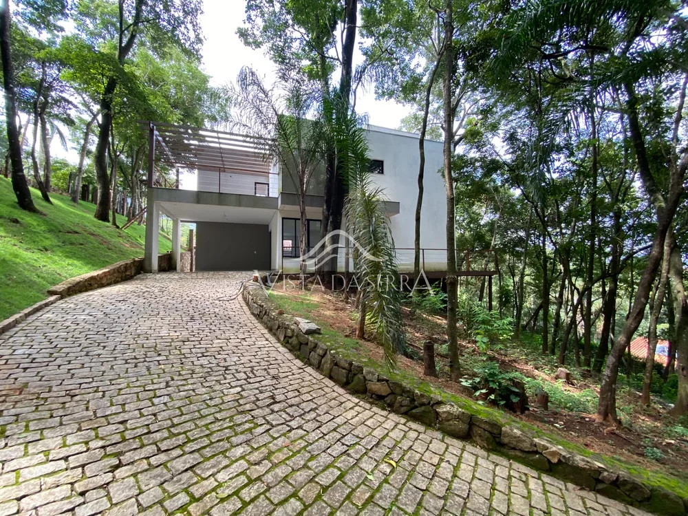 Casa de Condomínio à venda com 4 quartos, 1400m² - Foto 1