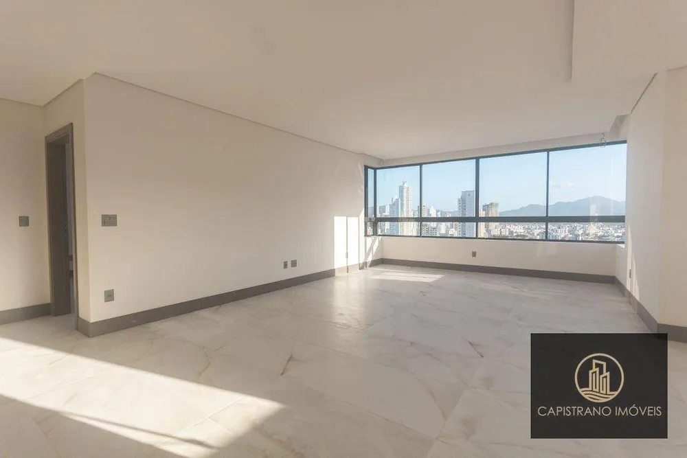 Apartamento, 3 quartos, 130 m² - Foto 2