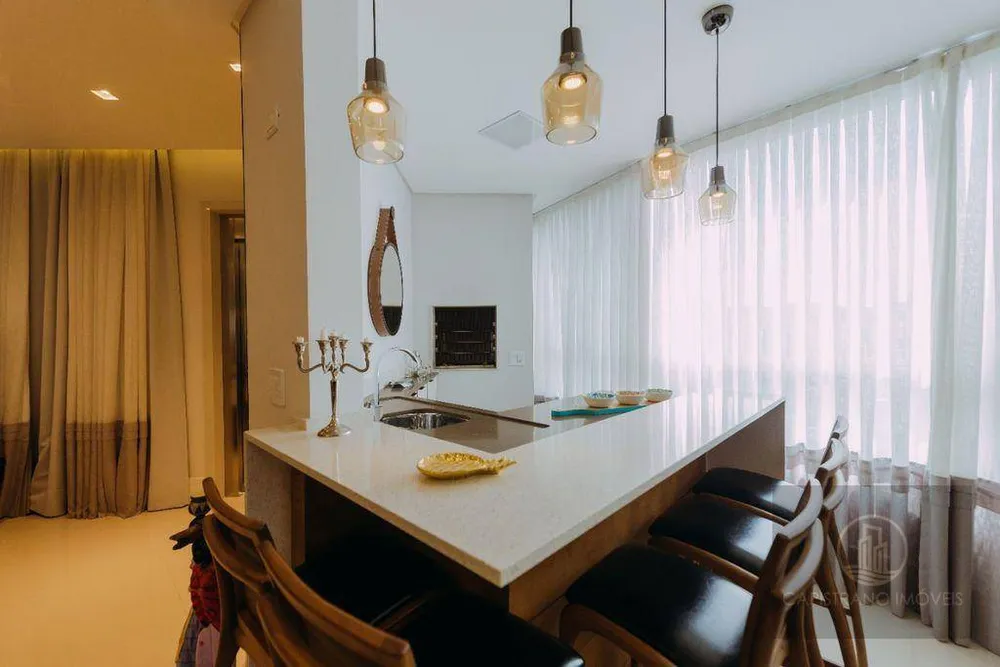 Apartamento, 3 quartos, 121 m² - Foto 1