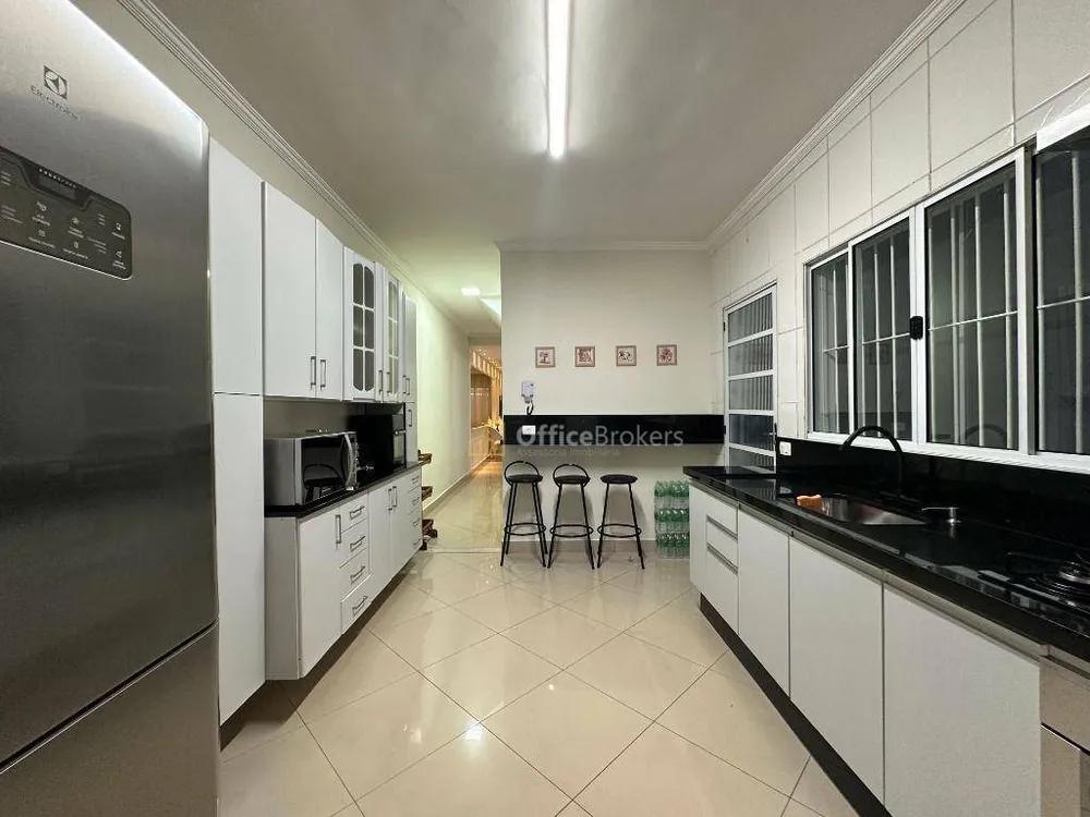 Casa, 3 quartos, 142 m² - Foto 5
