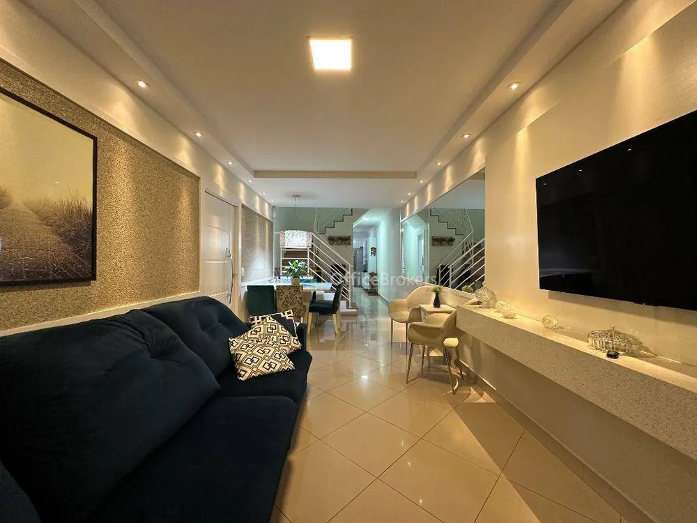 Casa, 3 quartos, 142 m² - Foto 1