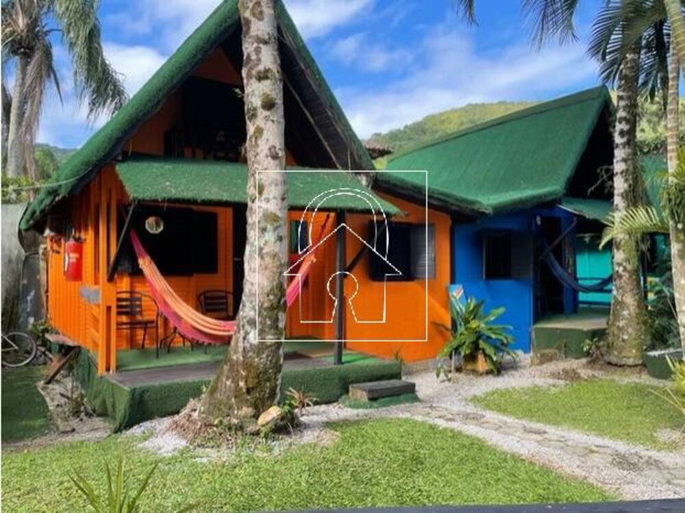Prédio Inteiro à venda com 12 quartos, 1500m² - Foto 1