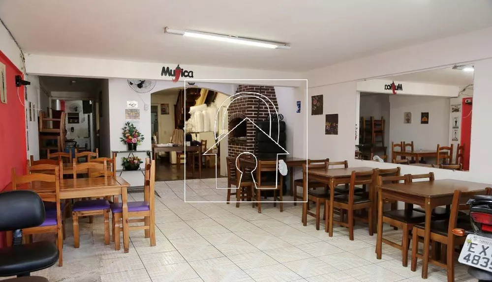 Sobrado à venda com 4 quartos, 240m² - Foto 4