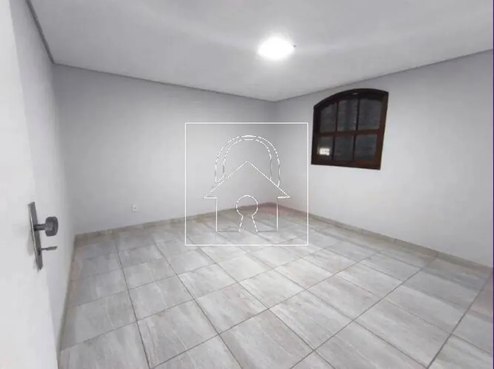 Casa, 4 quartos, 225 m² - Foto 1