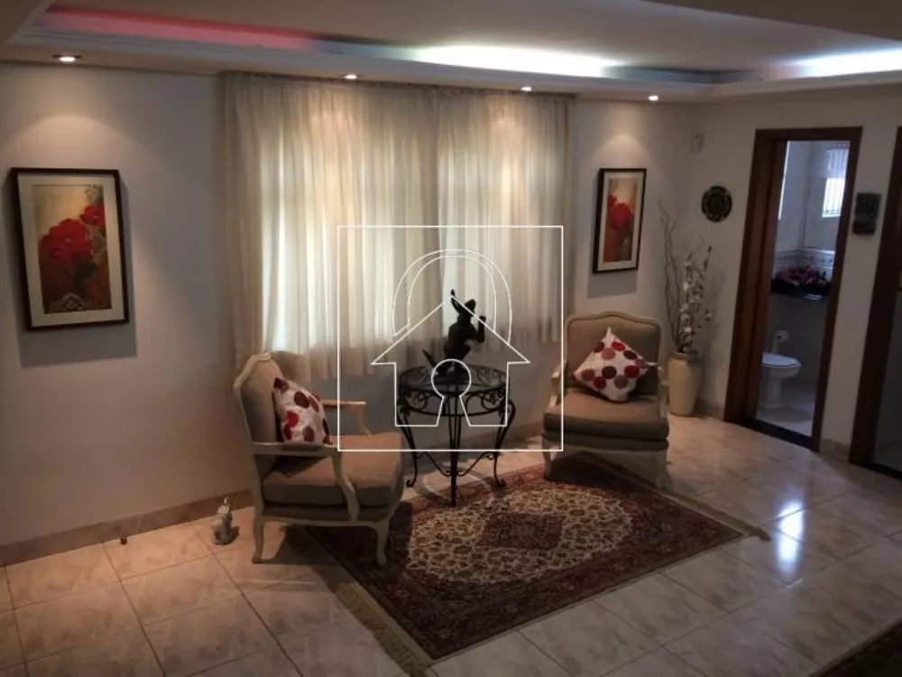 Casa à venda e aluguel com 3 quartos, 300m² - Foto 4