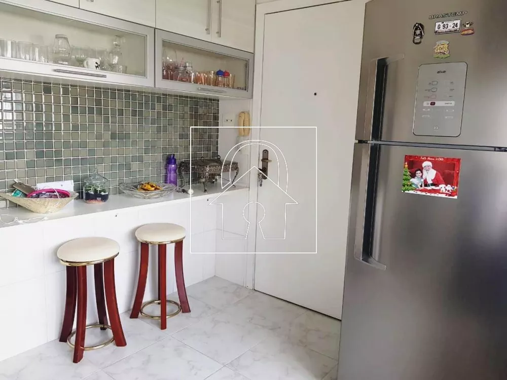 Apartamento à venda com 3 quartos, 120m² - Foto 3