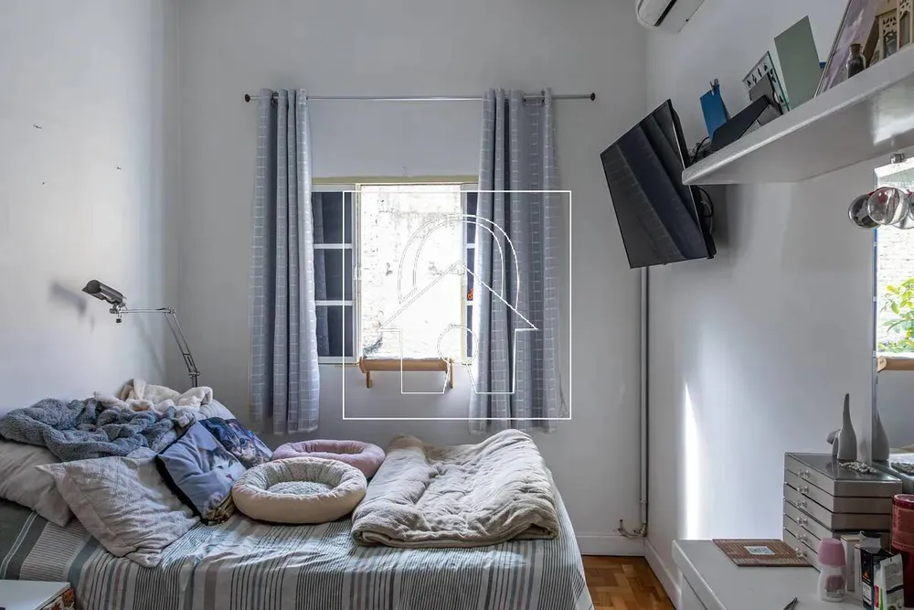 Sobrado, 3 quartos, 303 m² - Foto 4
