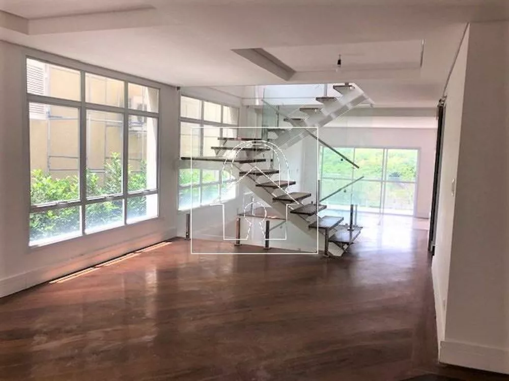 Casa à venda e aluguel com 4 quartos, 488m² - Foto 4