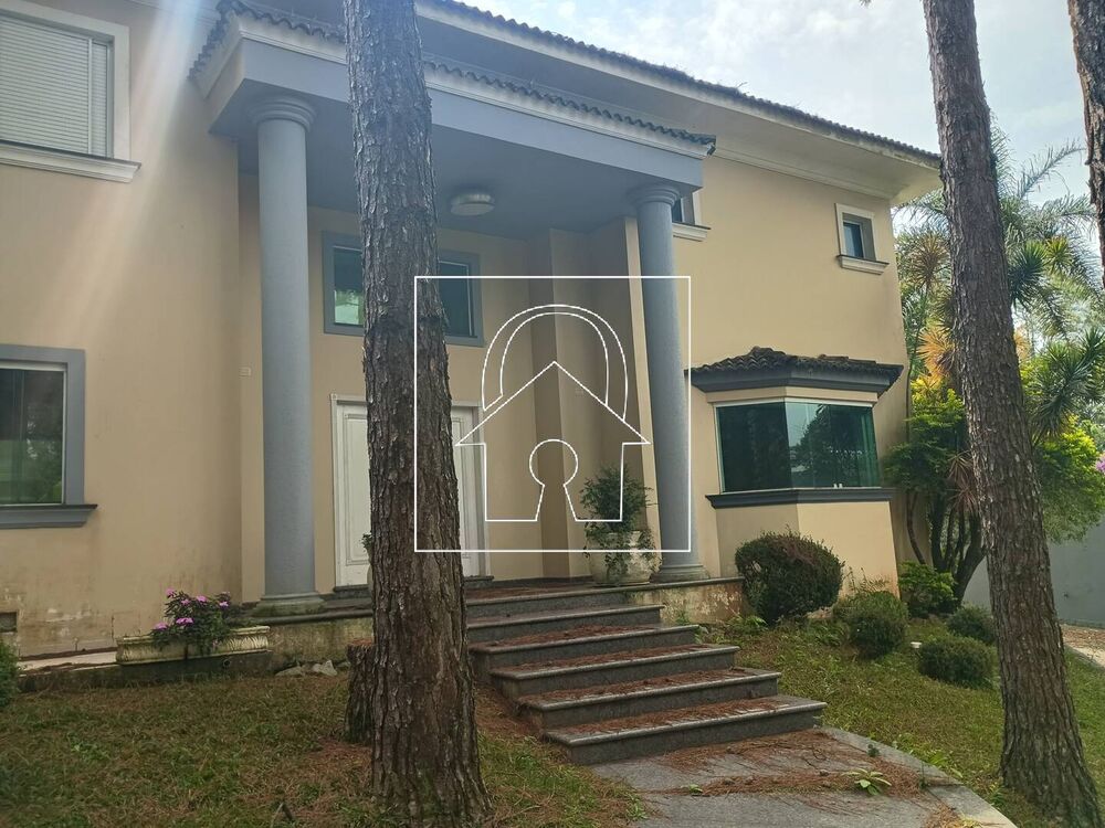 Casa para alugar com 5 quartos, 555m² - Foto 1