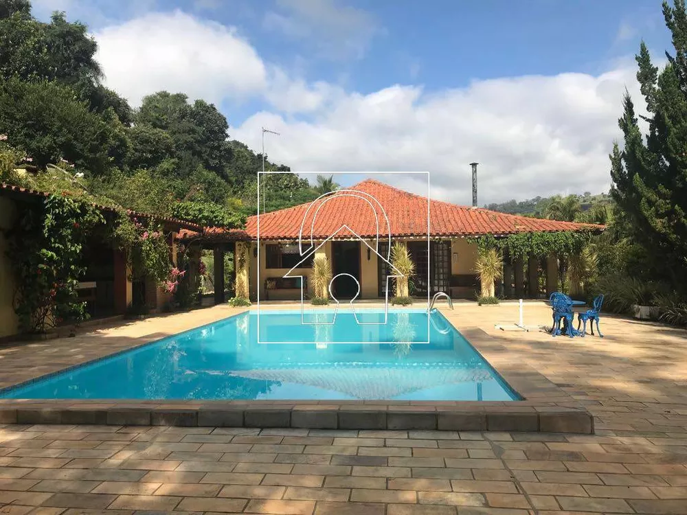 Fazenda à venda com 5 quartos, 416m² - Foto 1