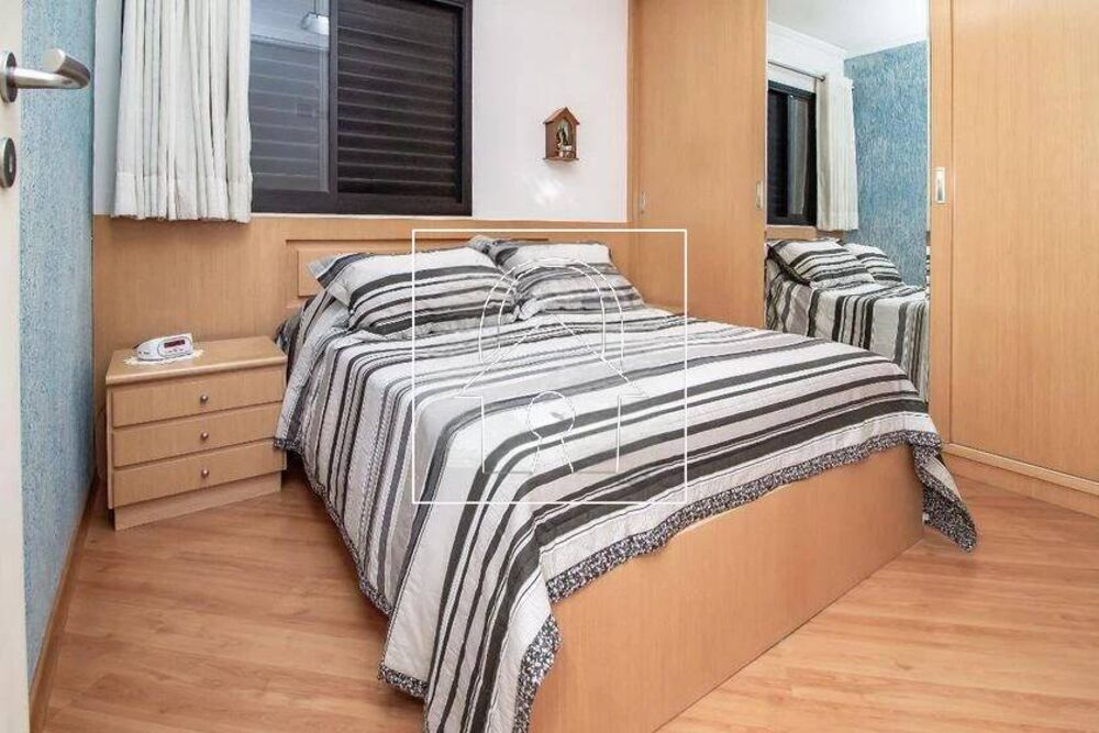 Apartamento à venda com 3 quartos, 72m² - Foto 1