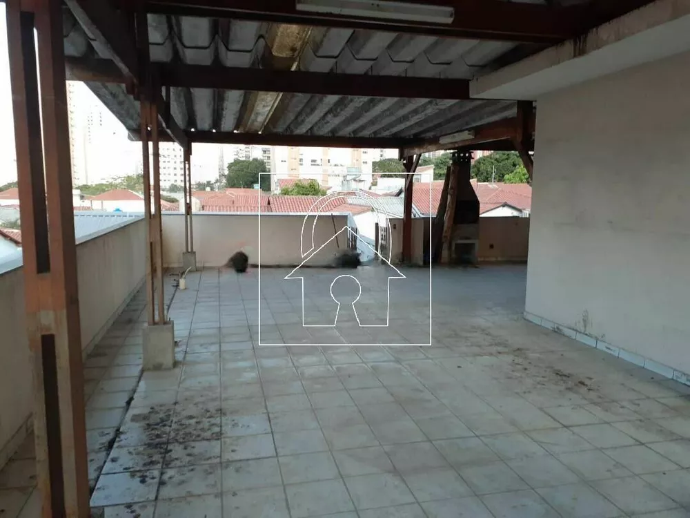 Sobrado à venda com 4 quartos, 550m² - Foto 1