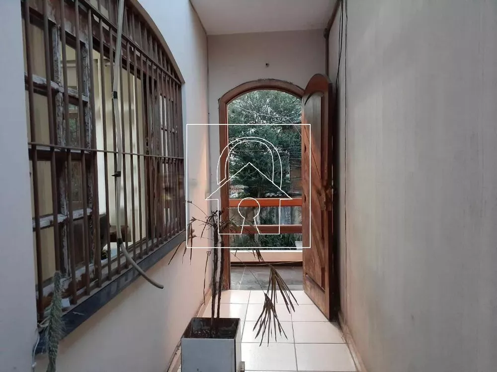 Sobrado à venda com 4 quartos, 550m² - Foto 2