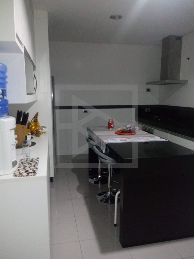 Casa, 4 quartos, 280 m² - Foto 2