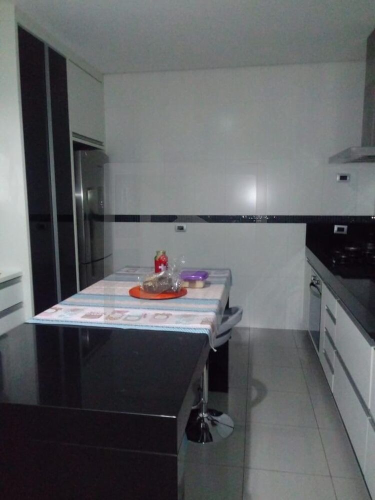 Casa, 4 quartos, 280 m² - Foto 3