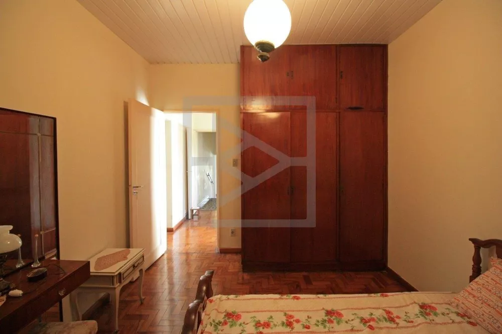 Casa à venda com 3 quartos, 250m² - Foto 20