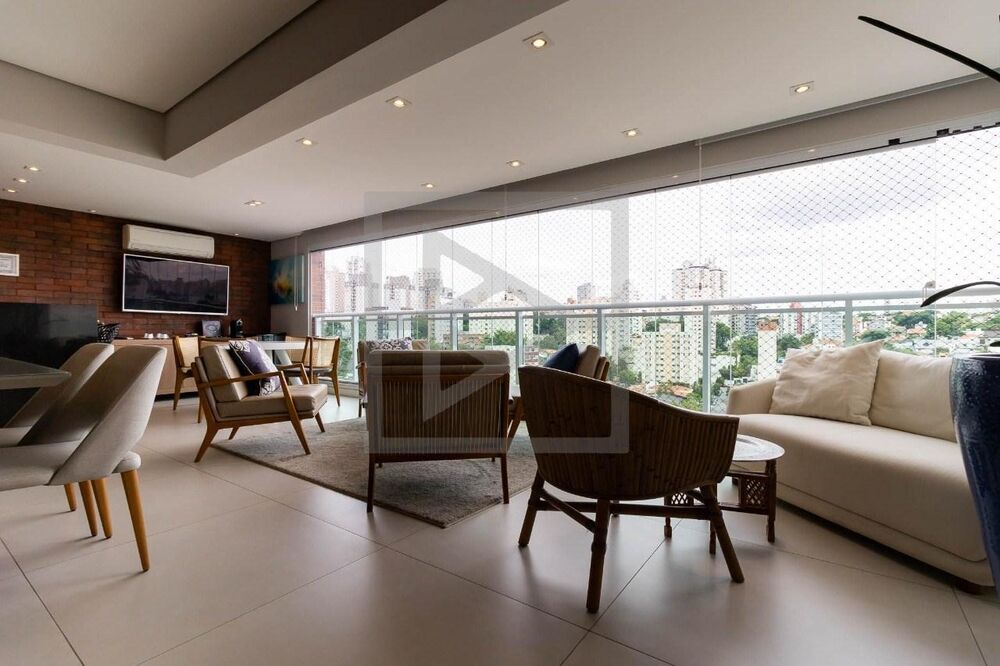 Apartamento, 3 quartos, 156 m² - Foto 1