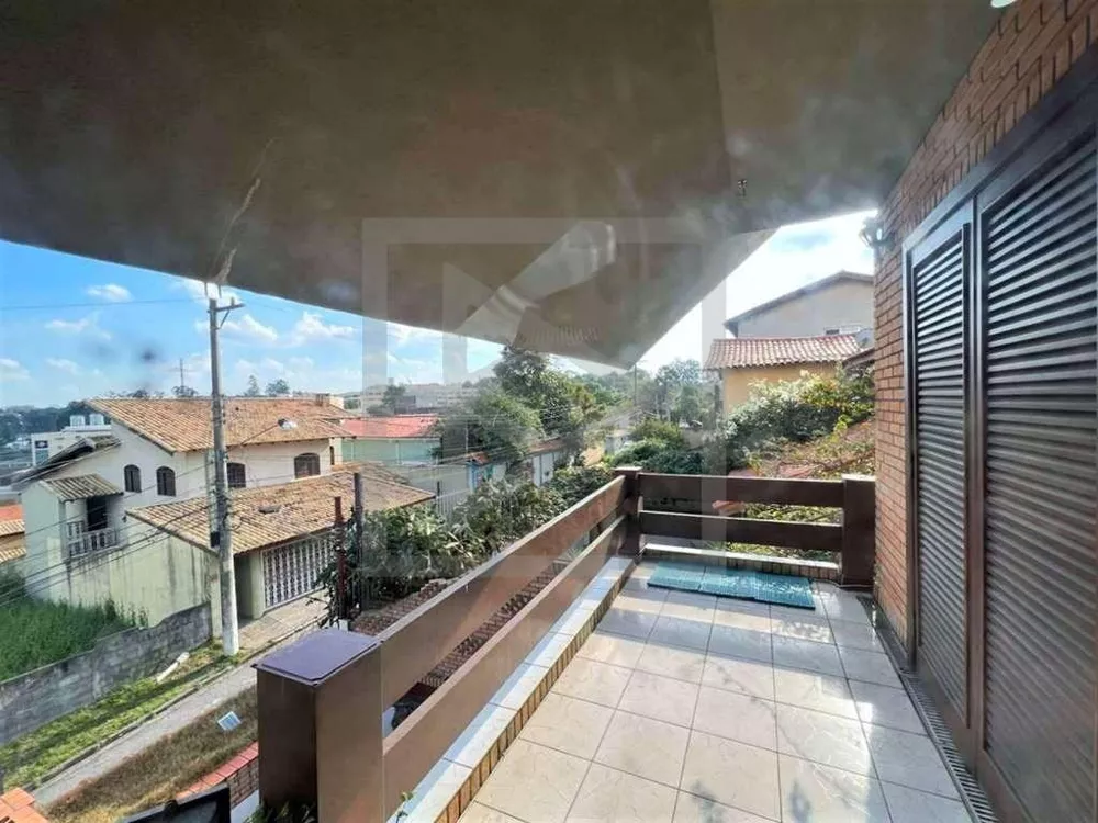 Casa, 3 quartos, 300 m² - Foto 1