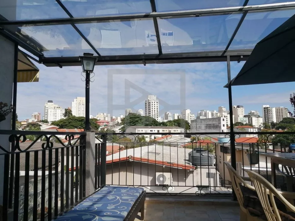 Casa à venda com 4 quartos, 210m² - Foto 8