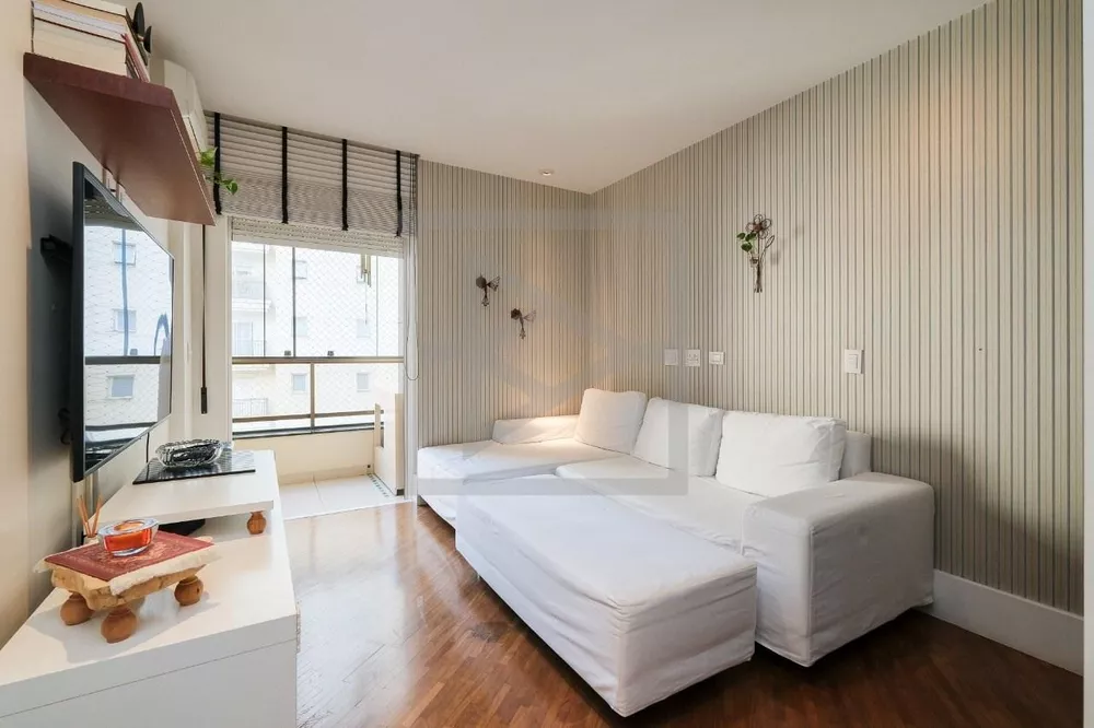 Apartamento à venda com 4 quartos, 226m² - Foto 4