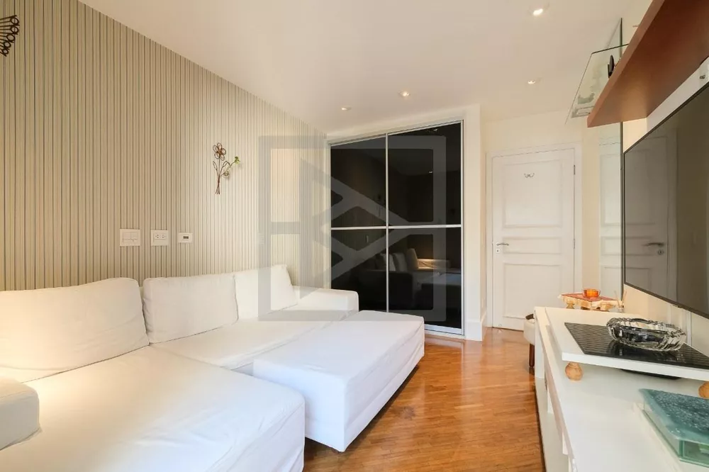 Apartamento à venda com 4 quartos, 226m² - Foto 3