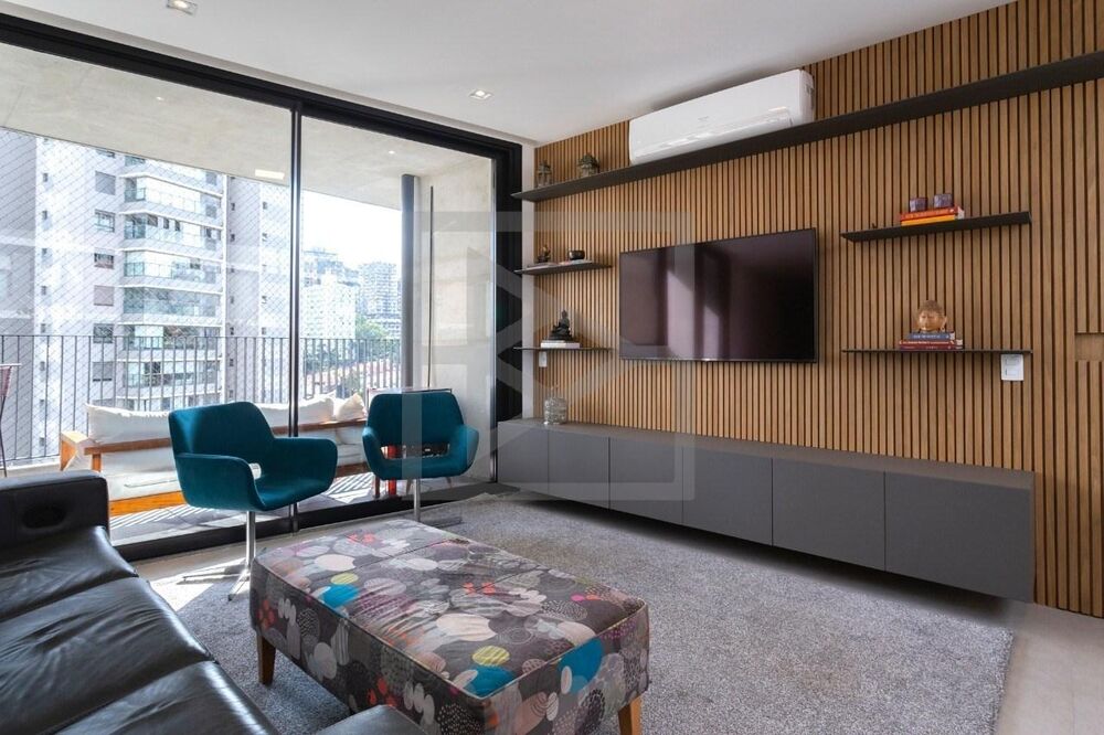 Apartamento à venda com 3 quartos, 150m² - Foto 7