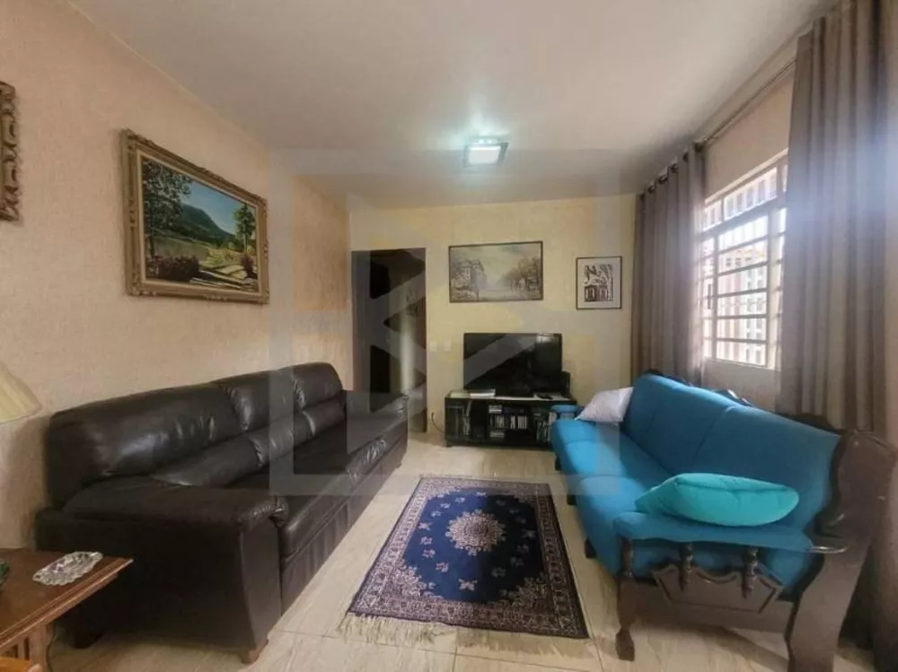 Casa, 2 quartos, 180 m² - Foto 1