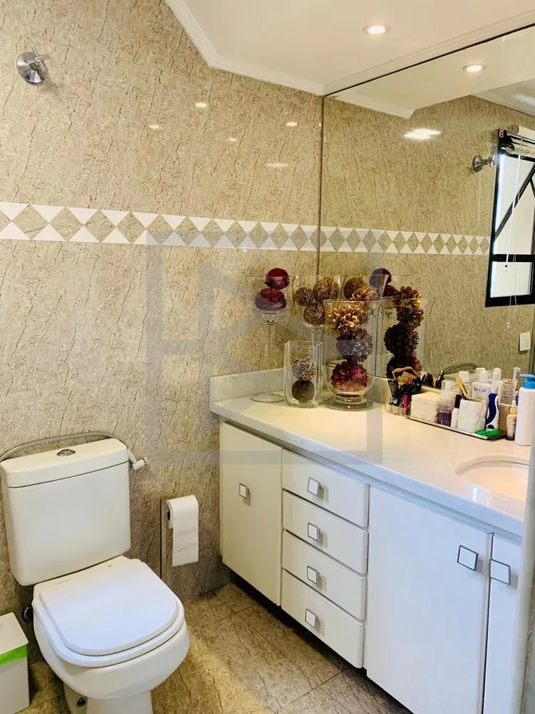Apartamento, 3 quartos, 160 m² - Foto 1