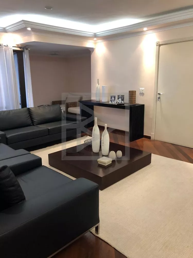 Apartamento à venda com 3 quartos, 152m² - Foto 2