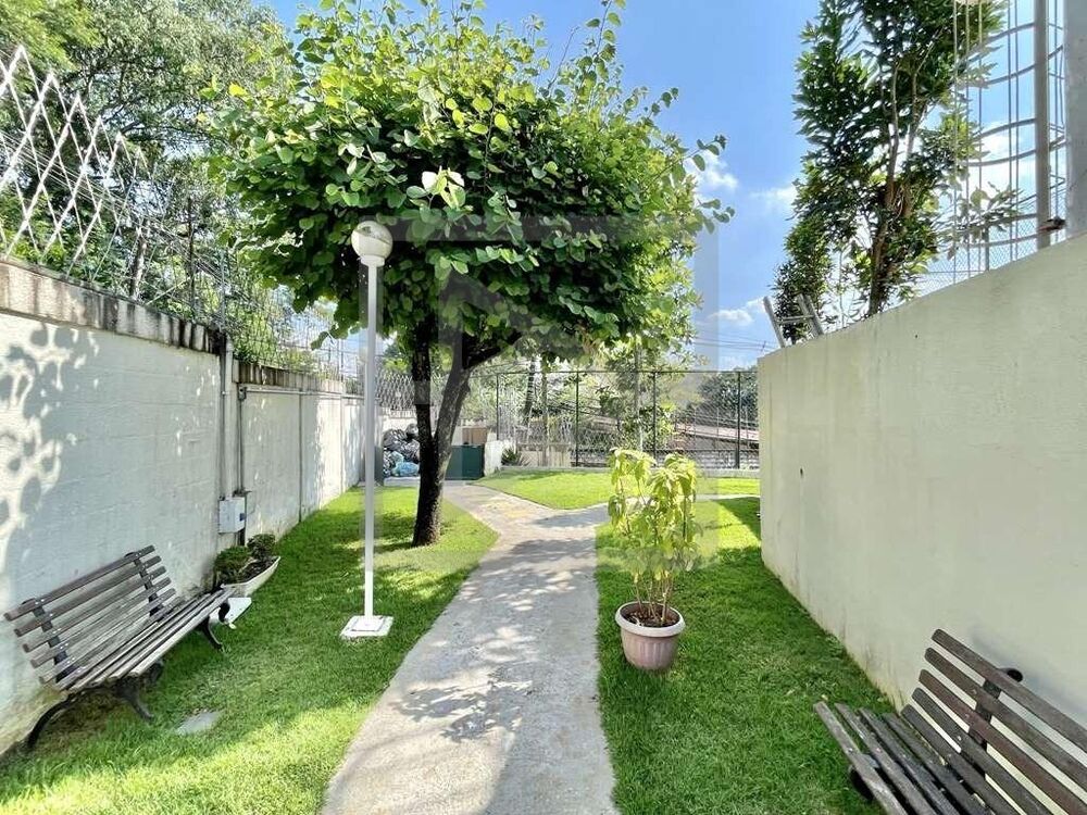 Casa de Condomínio à venda com 3 quartos, 211m² - Foto 5