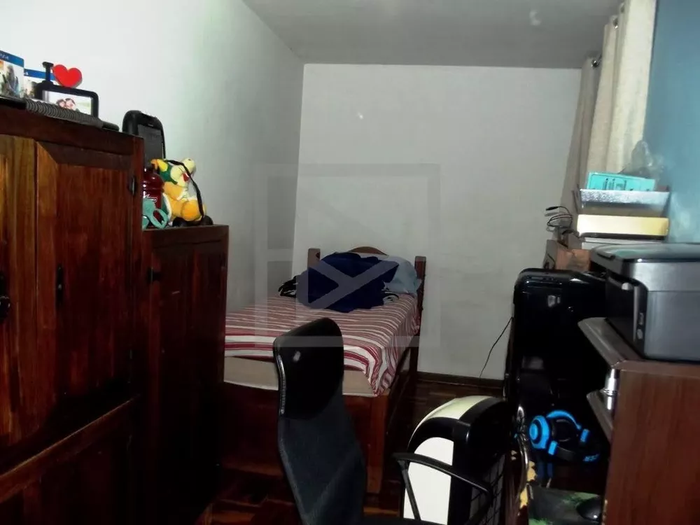 Casa, 4 quartos, 165 m² - Foto 1