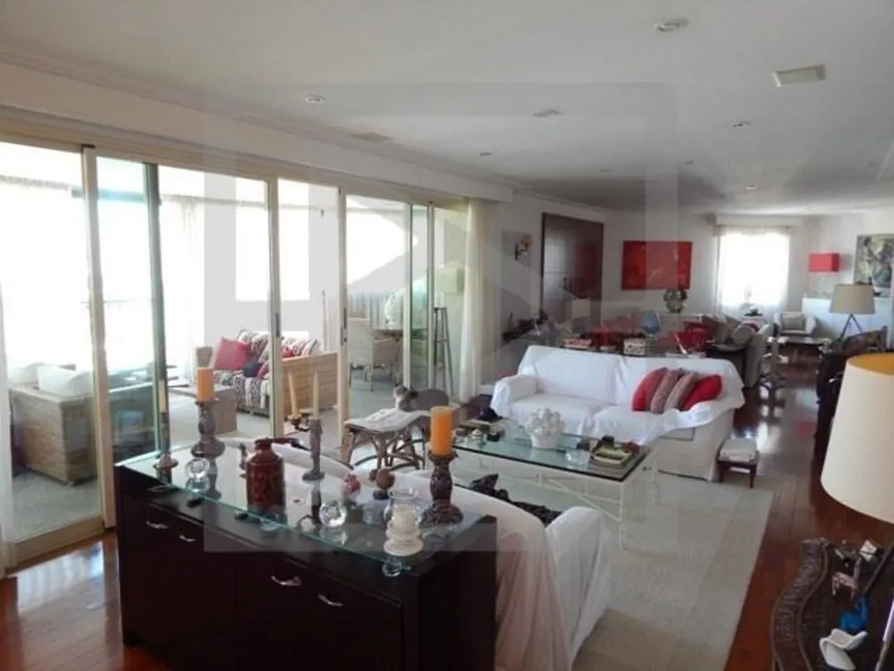 Apartamento, 2 quartos, 340 m² - Foto 1