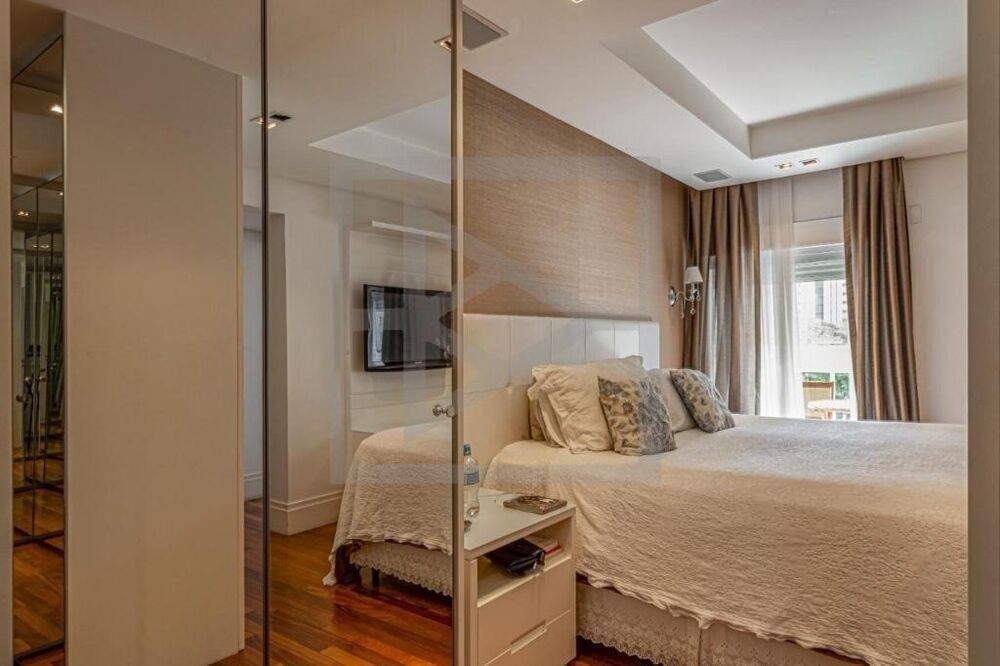 Apartamento, 4 quartos, 239 m² - Foto 12