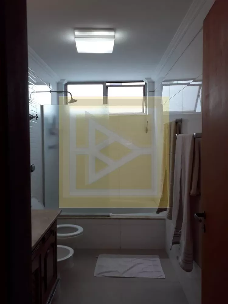 Apartamento, 3 quartos, 215 m² - Foto 3