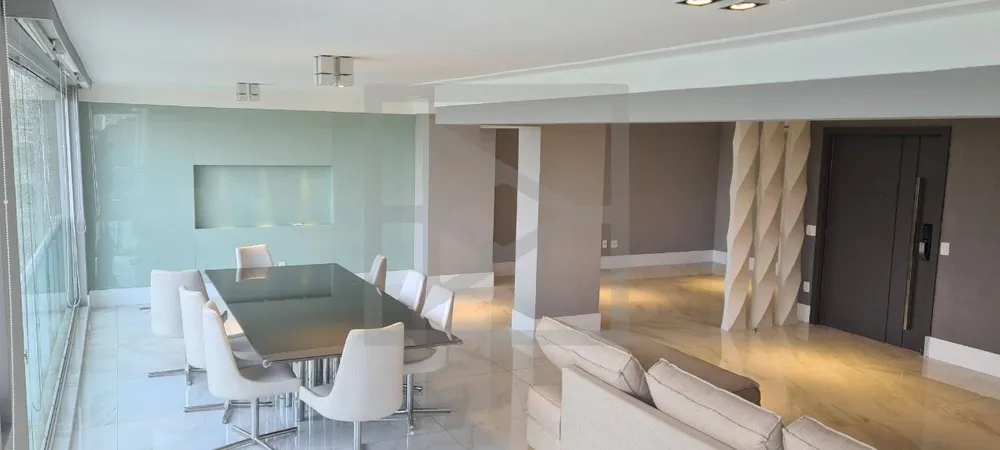 Apartamento, 4 quartos, 241 m² - Foto 1