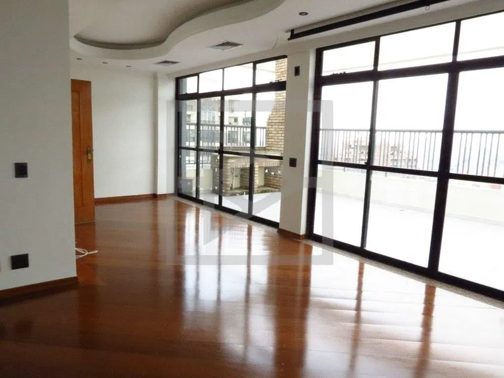 Cobertura, 3 quartos, 230 m² - Foto 1