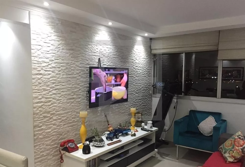 Apartamento à venda com 2 quartos, 68m² - Foto 1