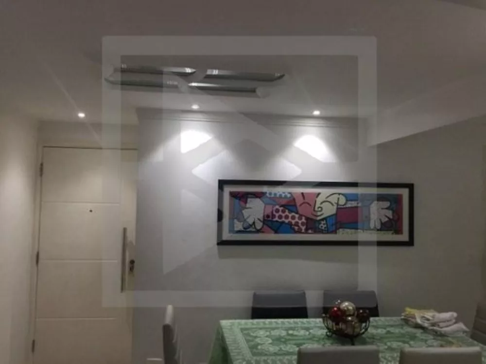 Apartamento à venda com 2 quartos, 68m² - Foto 3