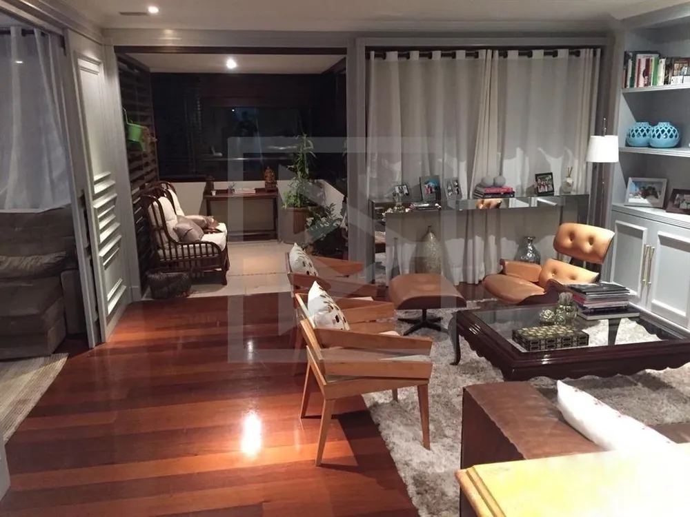 Apartamento, 3 quartos, 185 m² - Foto 2