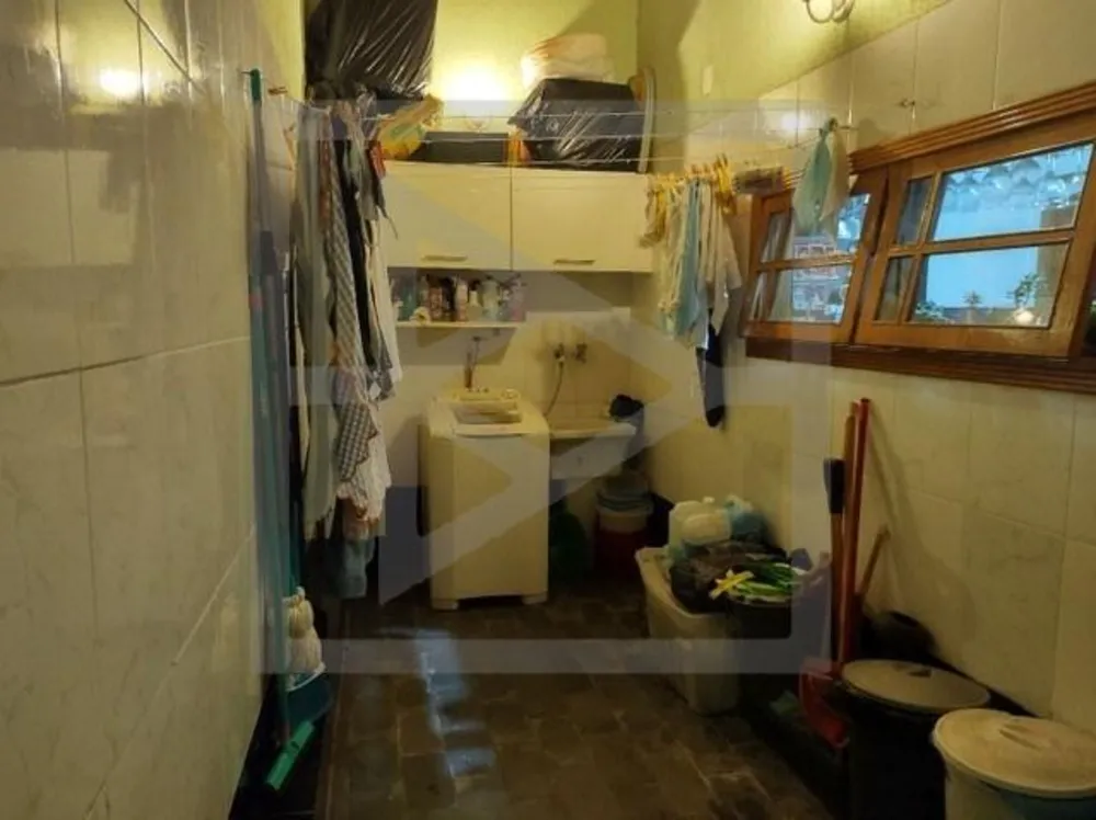 Casa, 5 quartos, 250 m² - Foto 4