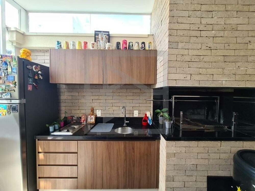 Apartamento à venda com 4 quartos, 230m² - Foto 7