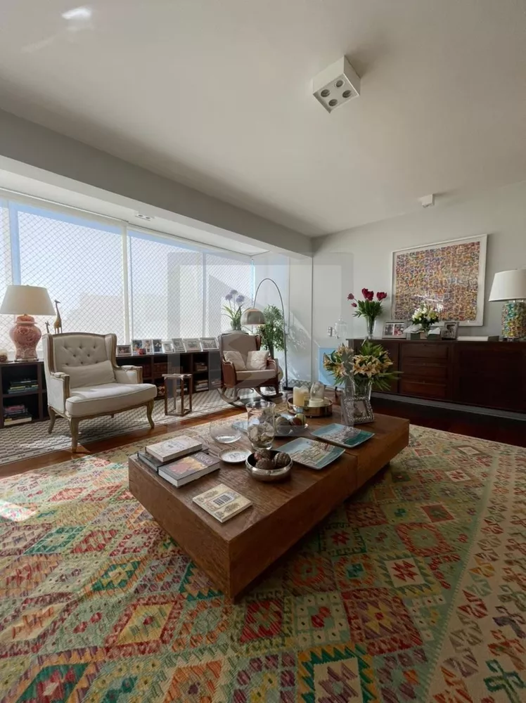 Apartamento, 3 quartos, 359 m² - Foto 1