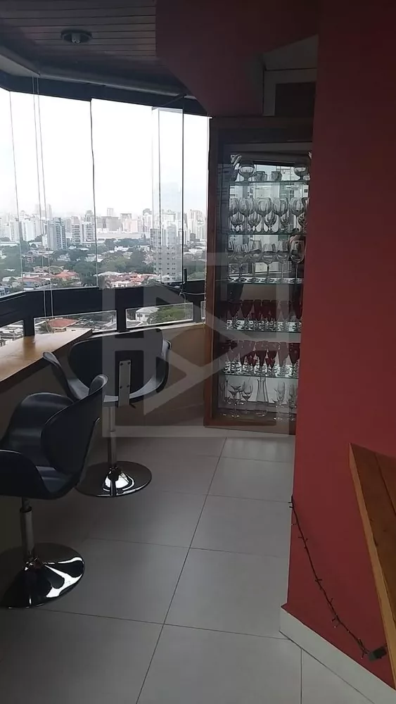 Cobertura, 3 quartos, 197 m² - Foto 1