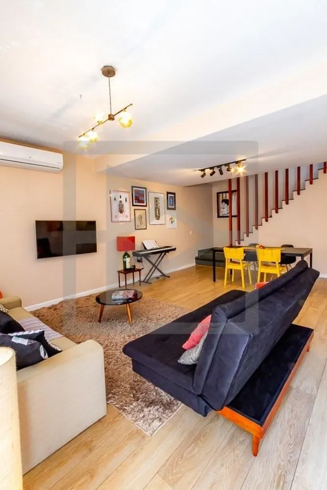 Casa, 3 quartos, 214 m² - Foto 1