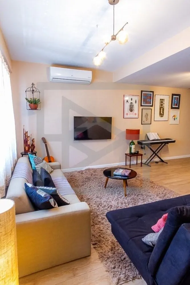 Casa, 3 quartos, 214 m² - Foto 2