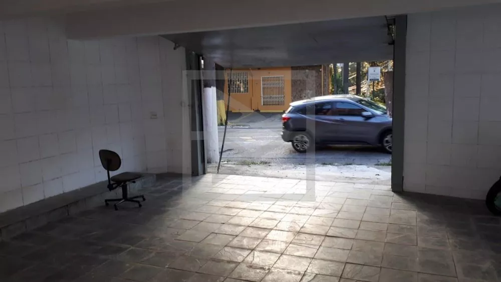 Casa à venda com 3 quartos, 200m² - Foto 14