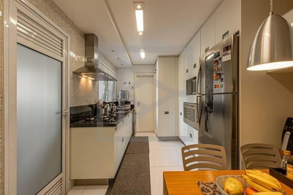 Apartamento, 4 quartos, 245 m² - Foto 10