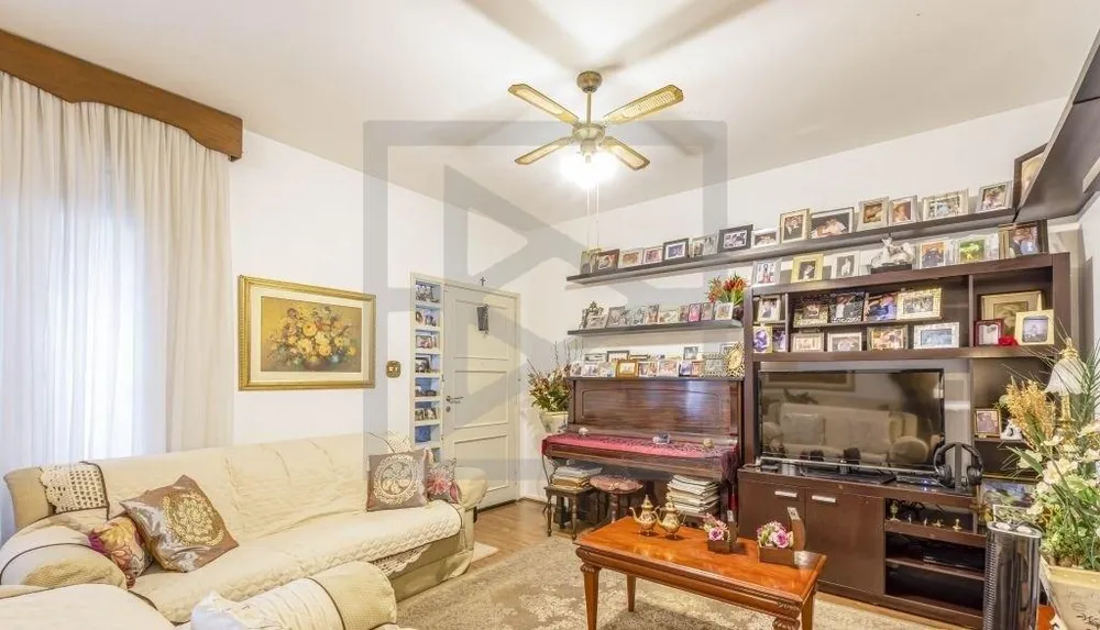 Casa, 3 quartos, 300 m² - Foto 1