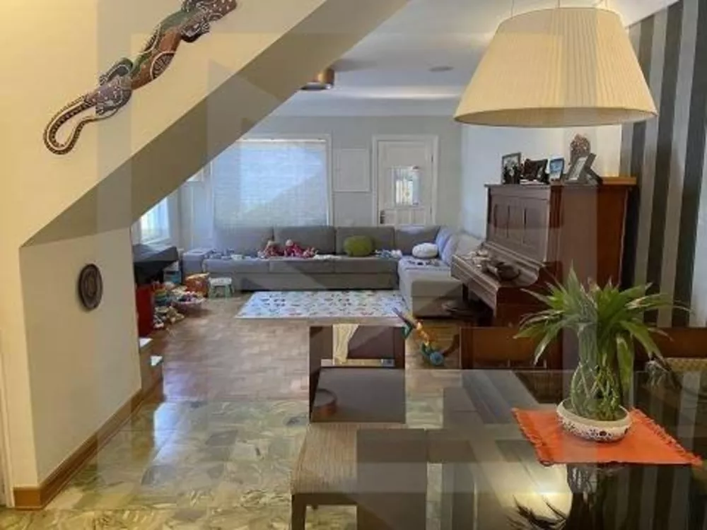 Casa, 4 quartos, 300 m² - Foto 1